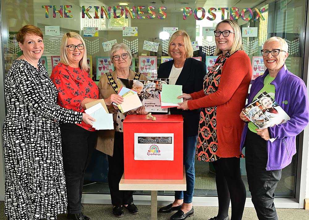 Left – right: Helen McClean (Ageing Friendly Co-ordinator): Elaine Rajkumar, (Good Morning Carrickfergus): Mayor Alderman Beth Adger MBE: Marjorie Hawkins (Chair of Mid and East Antrim Loneliness Network): Bernadette Conway (Libraries NI District Manage